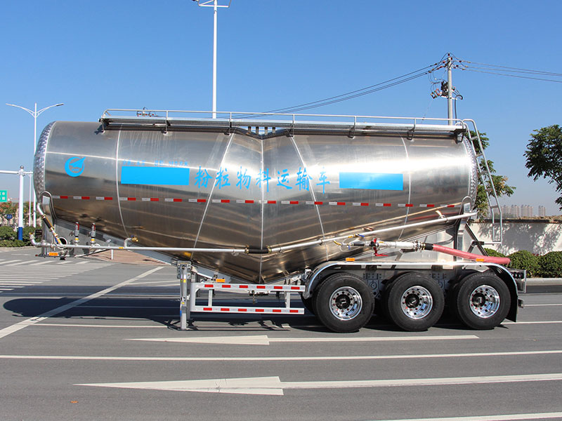 Powder Tanker Trailer